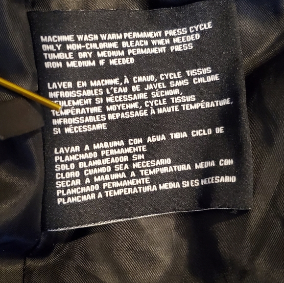 GUESS INC. Jacket - Picture 5 of 11